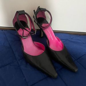 Issac Mizrahi black heels